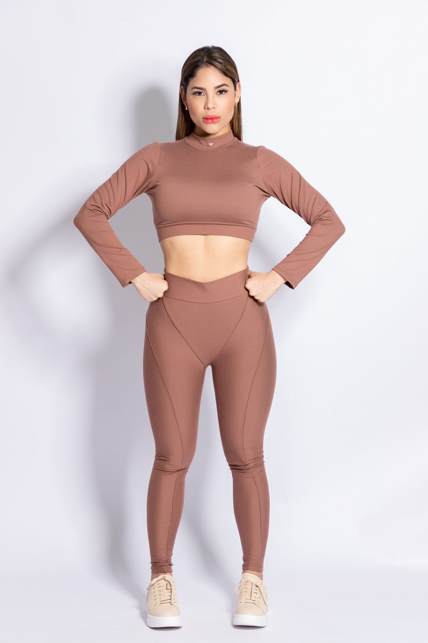 CROP TOP INIGUALABLE