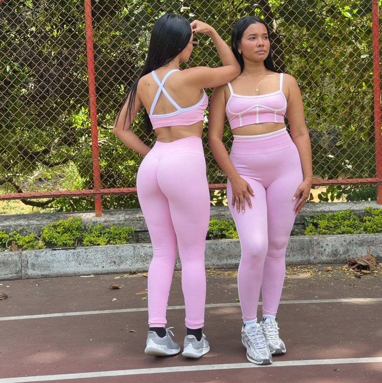 AURA PINK SET